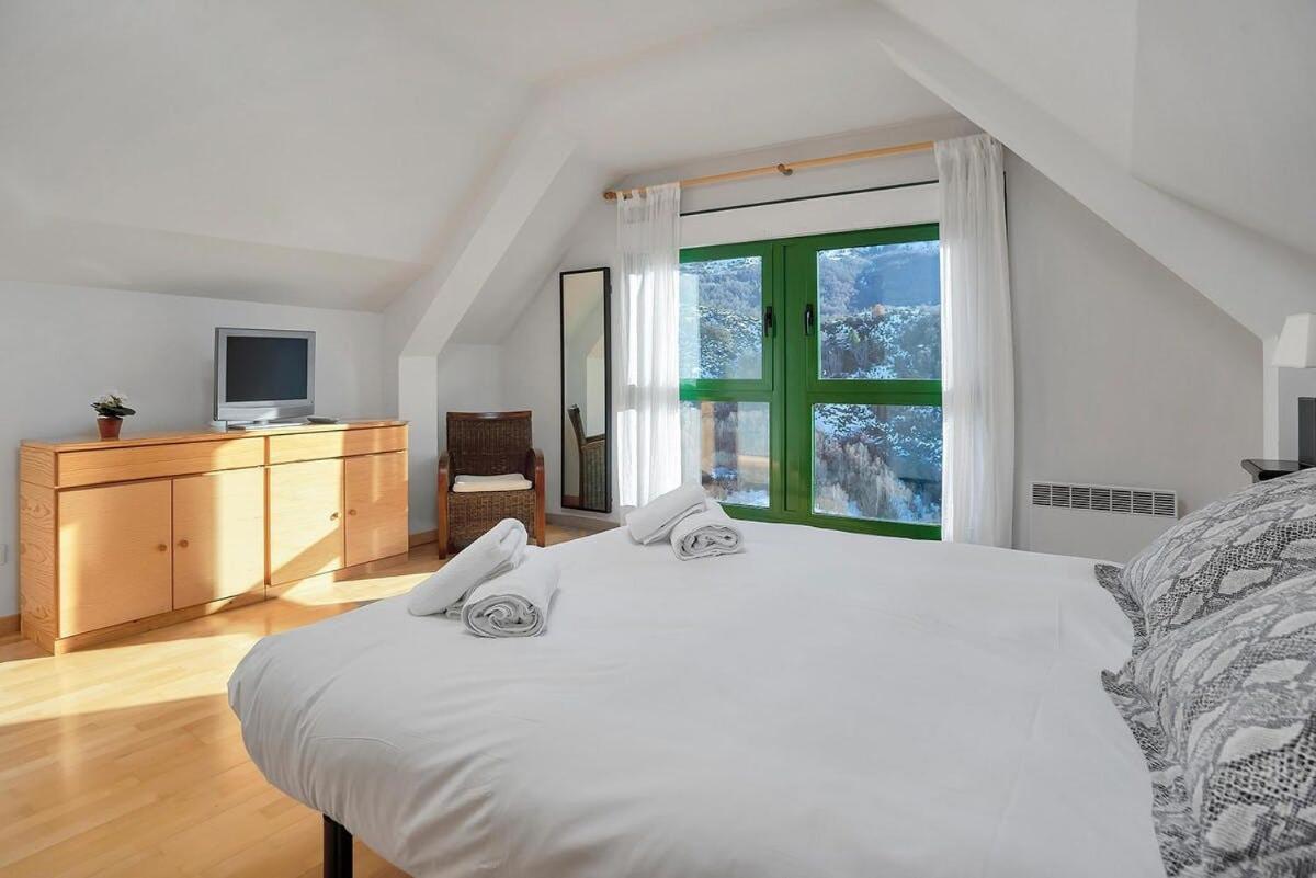 Holiday home Argualas - Duplex Piscina Y Buenas Vistas Panticosa